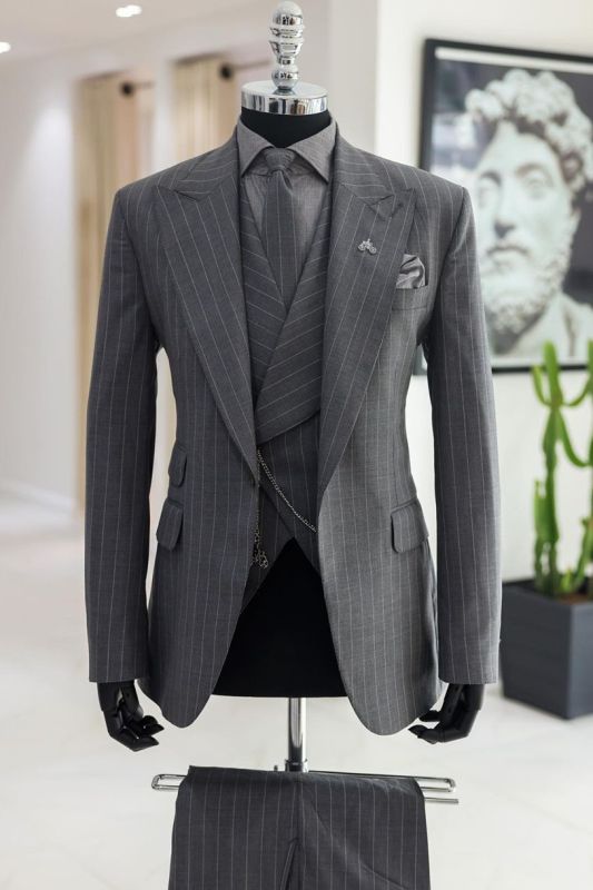 Rock Gray Peaked Lapel Three Pieces Striped Business Suits