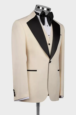 Lloyd Fancy Champagne Three Pieces Prom Suits With Black Lapel
