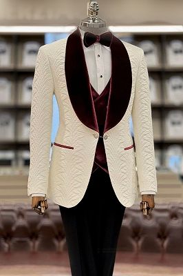 Michell Chic White Jacquard Three Pieces Wedding Suit With Burgundy Velvet Lapel_1
