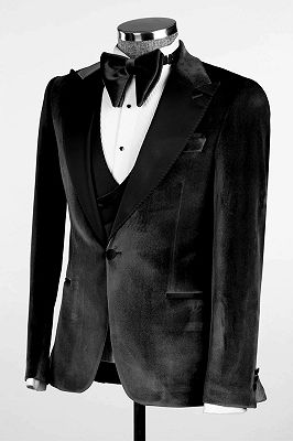 Taylor Black Peaked Lapel Three Pieces Velvet Prom Suits_3