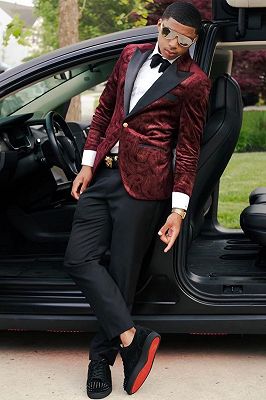 Victor Burgundy Peaked Lapel Jacquard Prom Suits_3