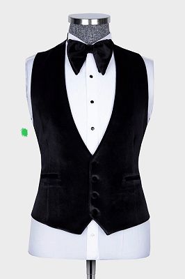 An Luxury Black Velvet 3 Piece Gold Beadings Men's Dinnig Suits_3