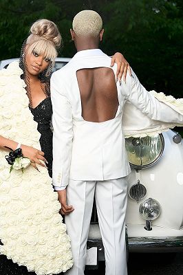 Abdul White Notched Lapel Backless Two Buttons Prom Suits_1