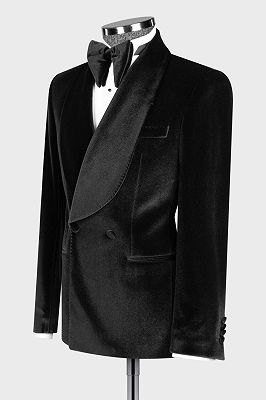 Classic Black Velvet Two Piece Shawl Lapel Wedding Suit for Groom_2