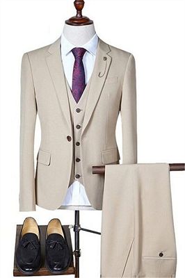 25 Groom's Outfits With A Jacket And Pants Of A Different Color -  Weddingomania